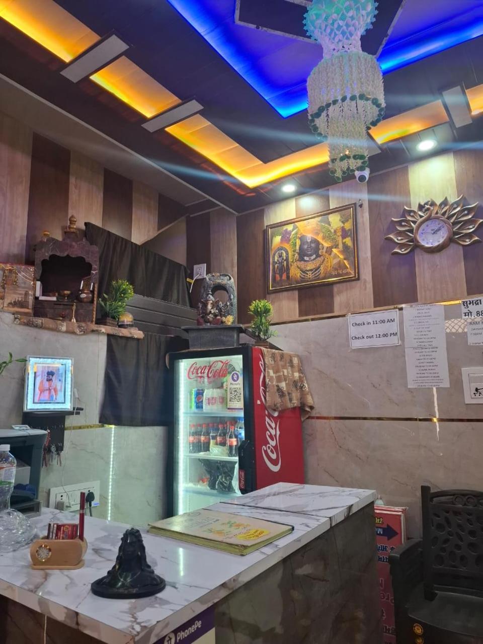 Hotel Sgh Subhadra Guest House Ayodhya Extérieur photo